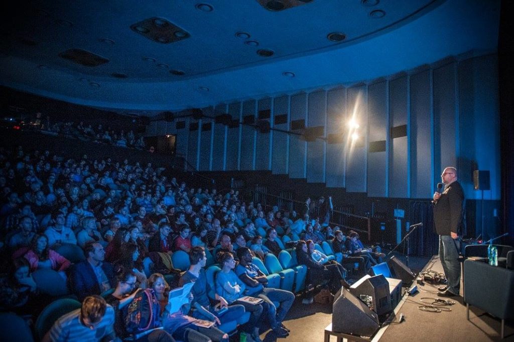 Lukas Targoz speaking at the GLS in Czech Republic